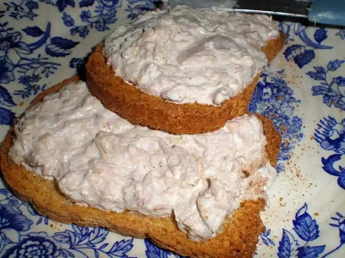 PATÉ DE ATÚN