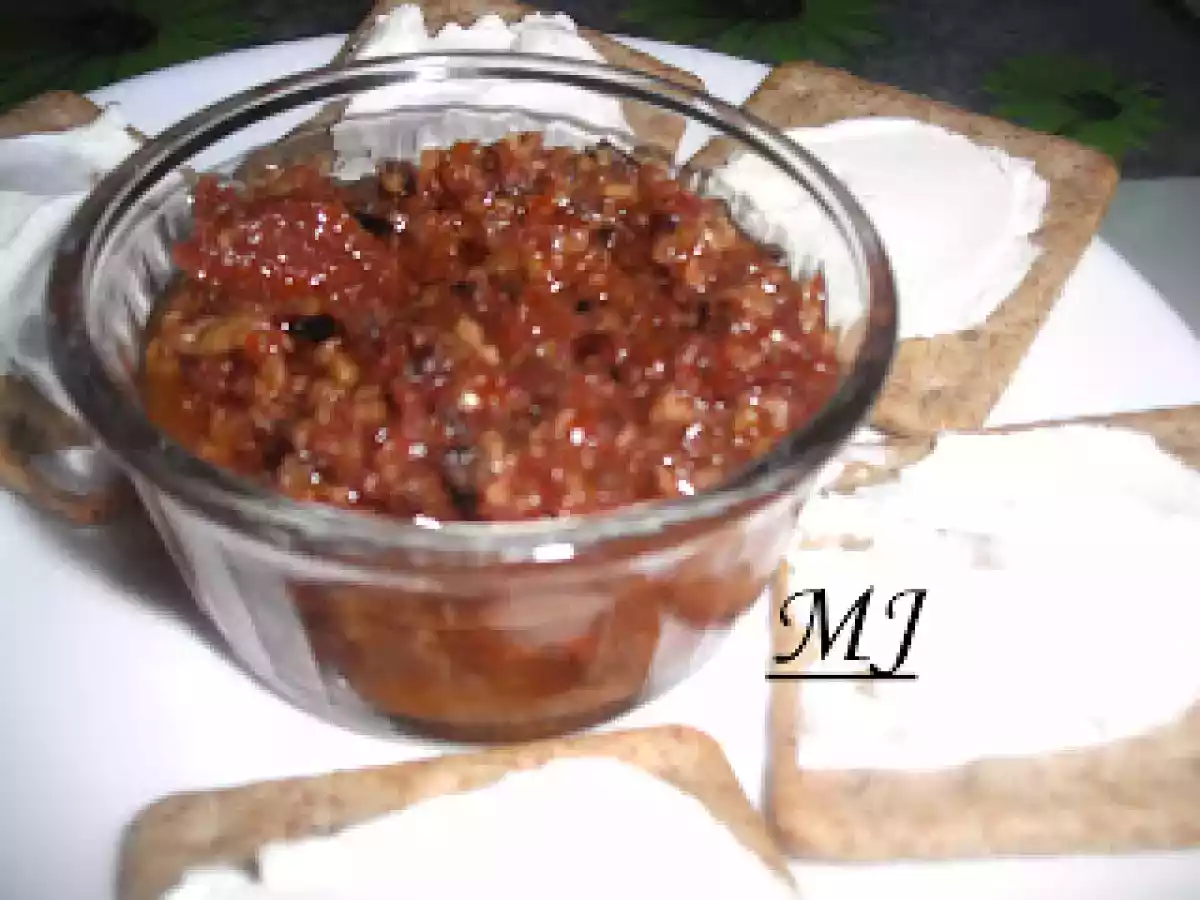 Pate de tomates deshidratados y aceitunas (tapenade)