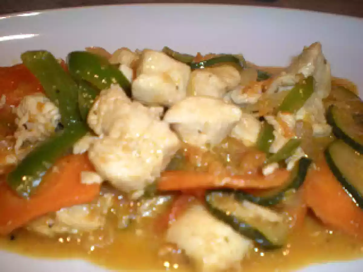 Pechuga de pollo con salteado de hortalizas - foto 2