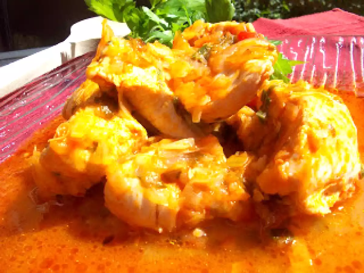 Pechuga de pollo en adobo y salsa de cebolla en Thermomix