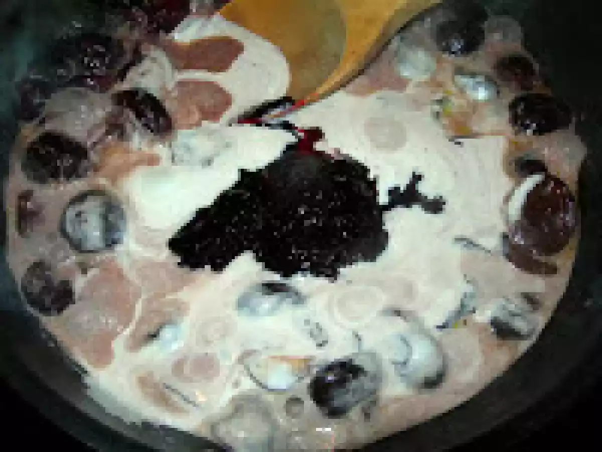 Pechuga de pollo rellena de cerezas en dos versiones. Paso a paso - foto 3