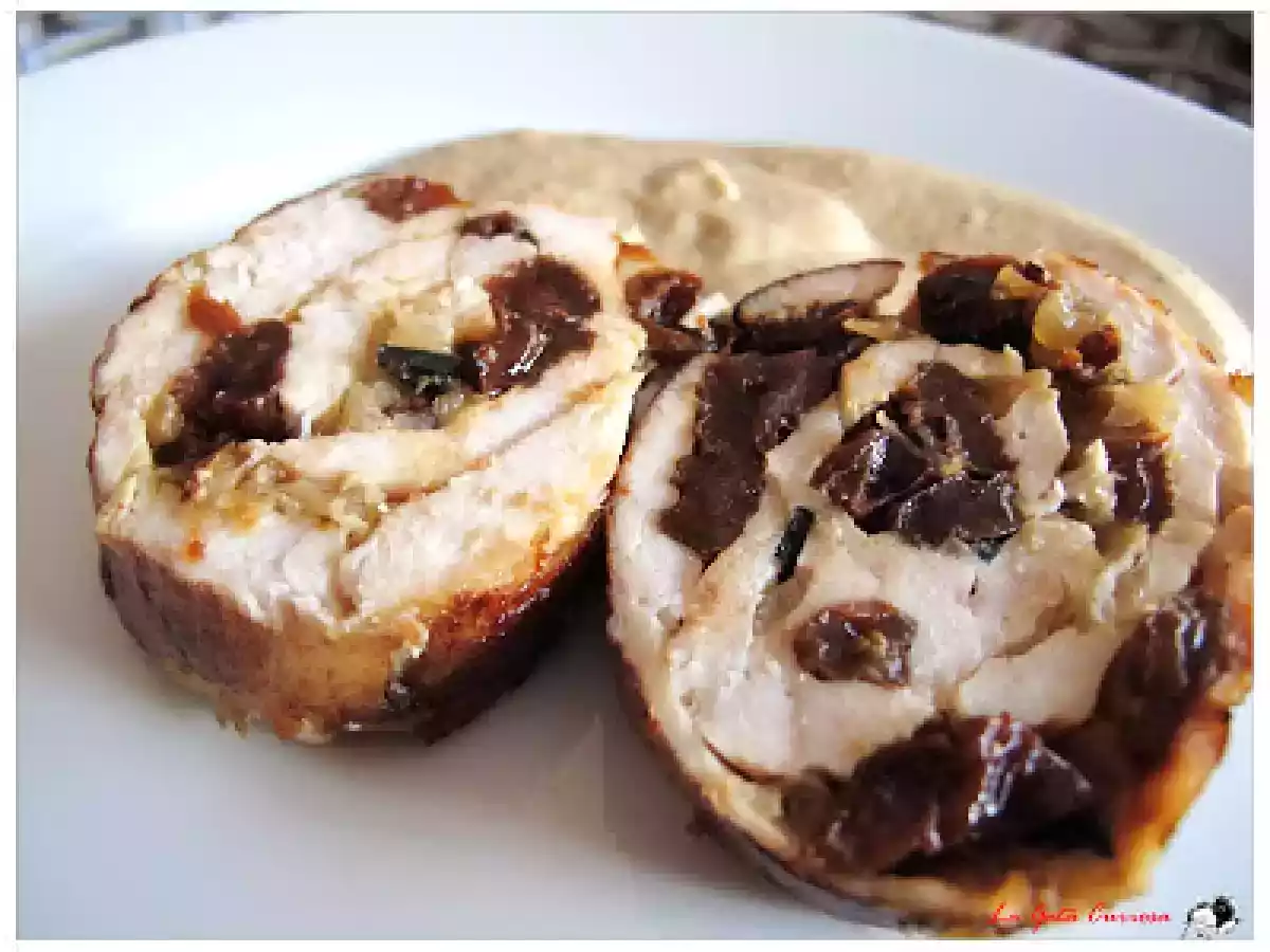 PECHUGA DE POLLO TRUFADA CON SALSA DE MANZANA