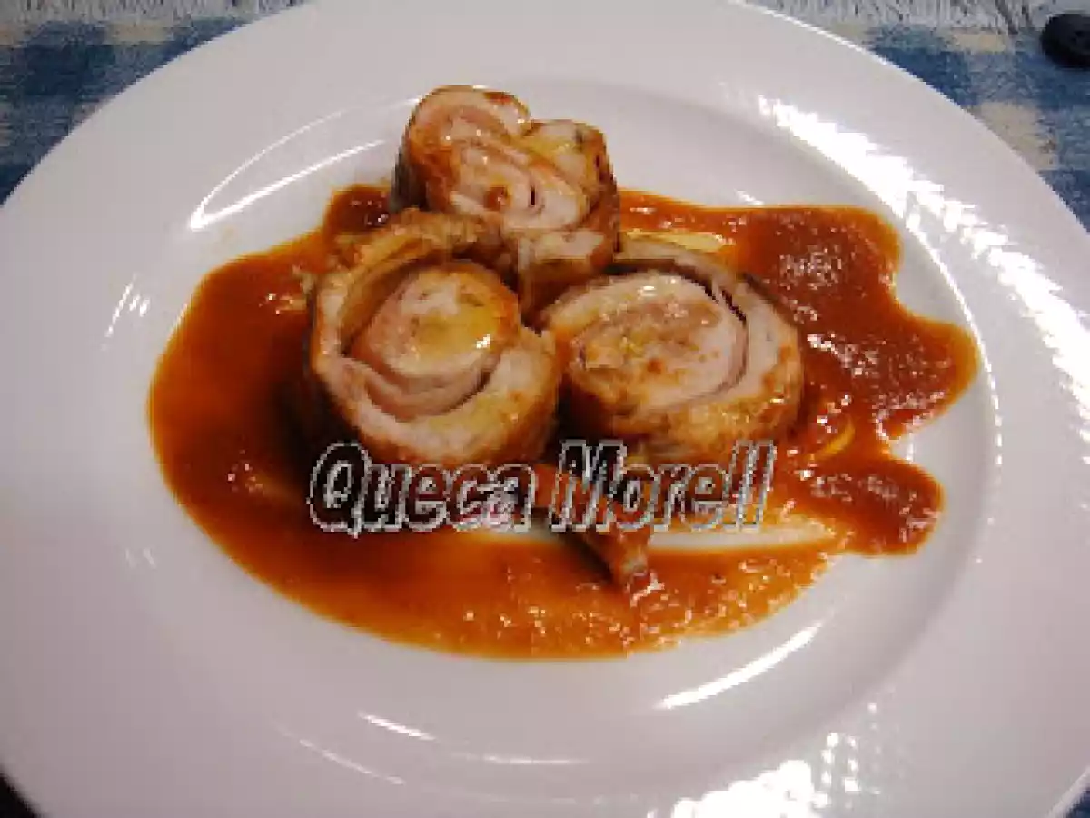 PECHUGAS DE POLLO CON SALSA DE LANGOSTINOS - foto 3