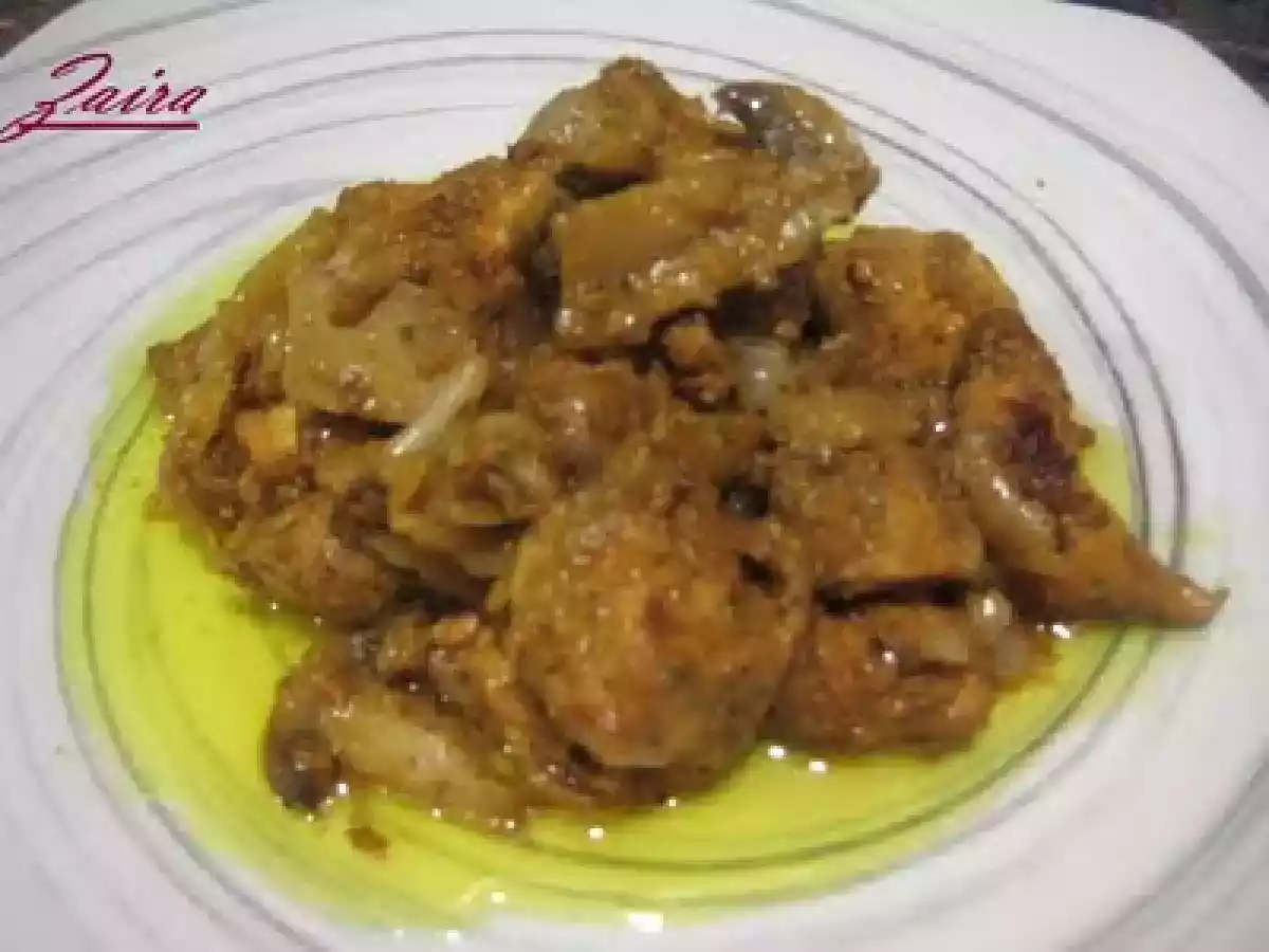 Pechugas de pollo en salsa de cacahuetes