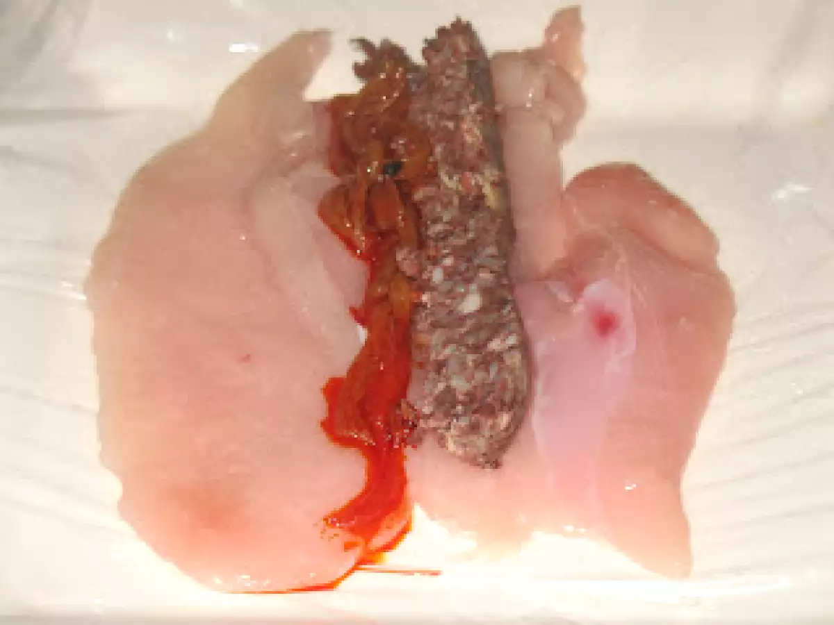 Pechugas de pollo rellenas de morcilla y pimientos del cristal - foto 7