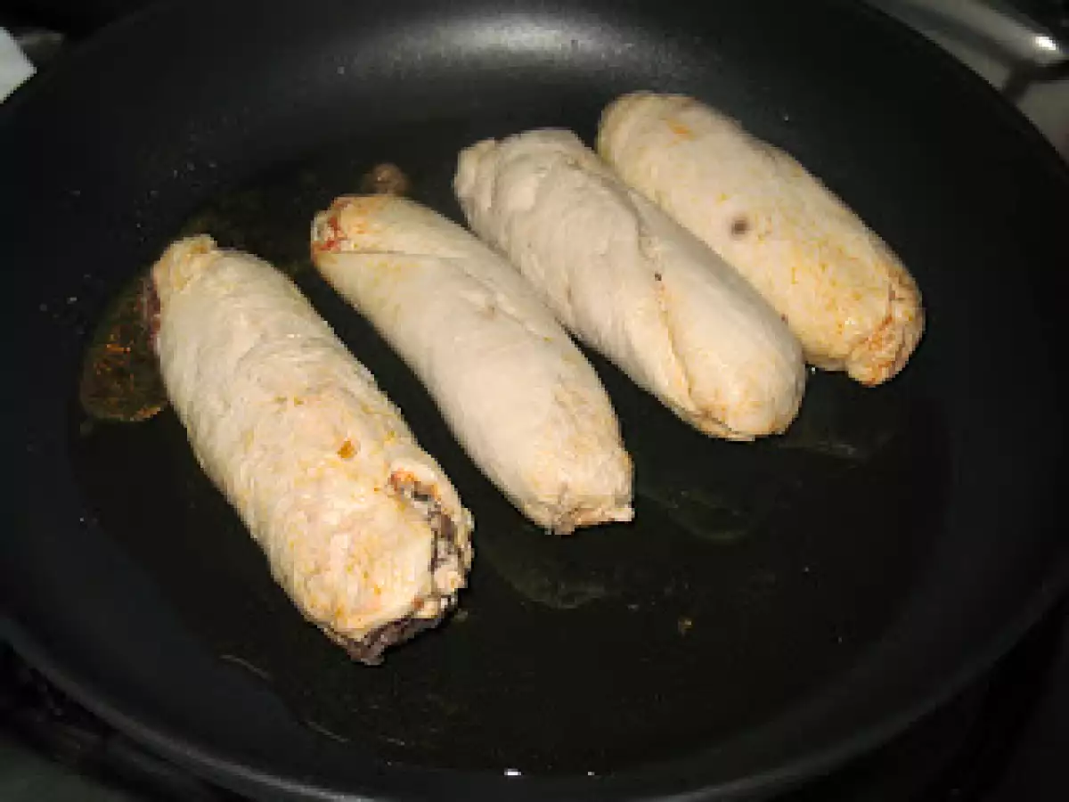 Pechugas de pollo rellenas de morcilla y pimientos del cristal - foto 17