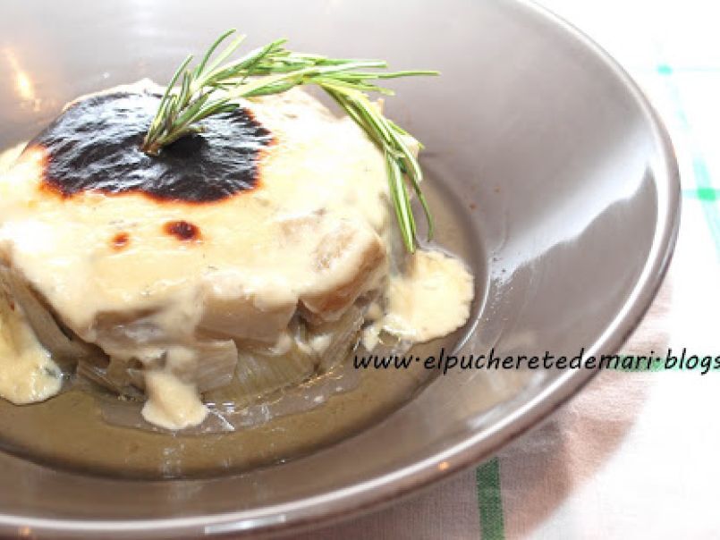 Pencas de acelga con aroma de romero y bechamel de queso azul - foto 2