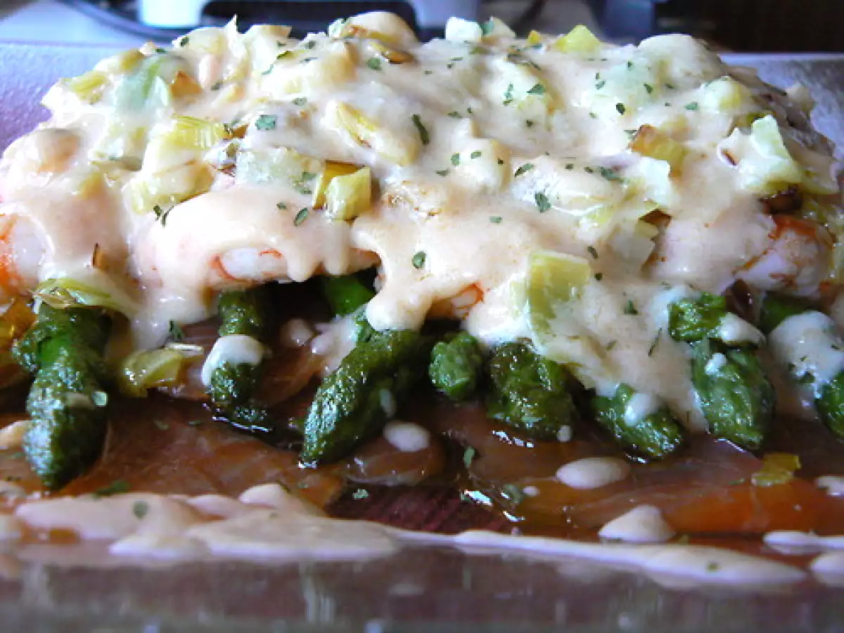 Penitencia de Salmón, Espárragos y Gambón