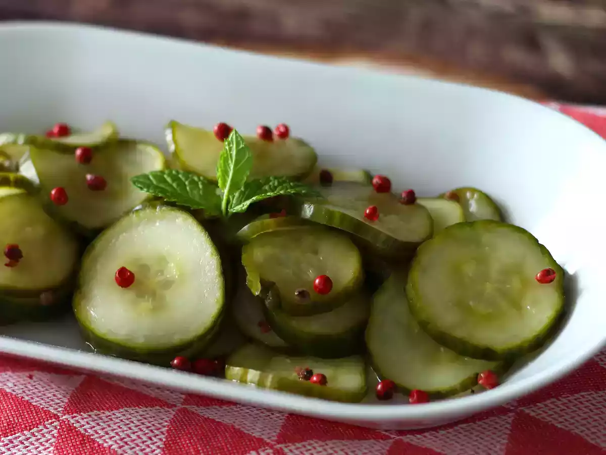 Pepinos agridulces, una guarnición rápida y sabrosa para el verano - foto 5