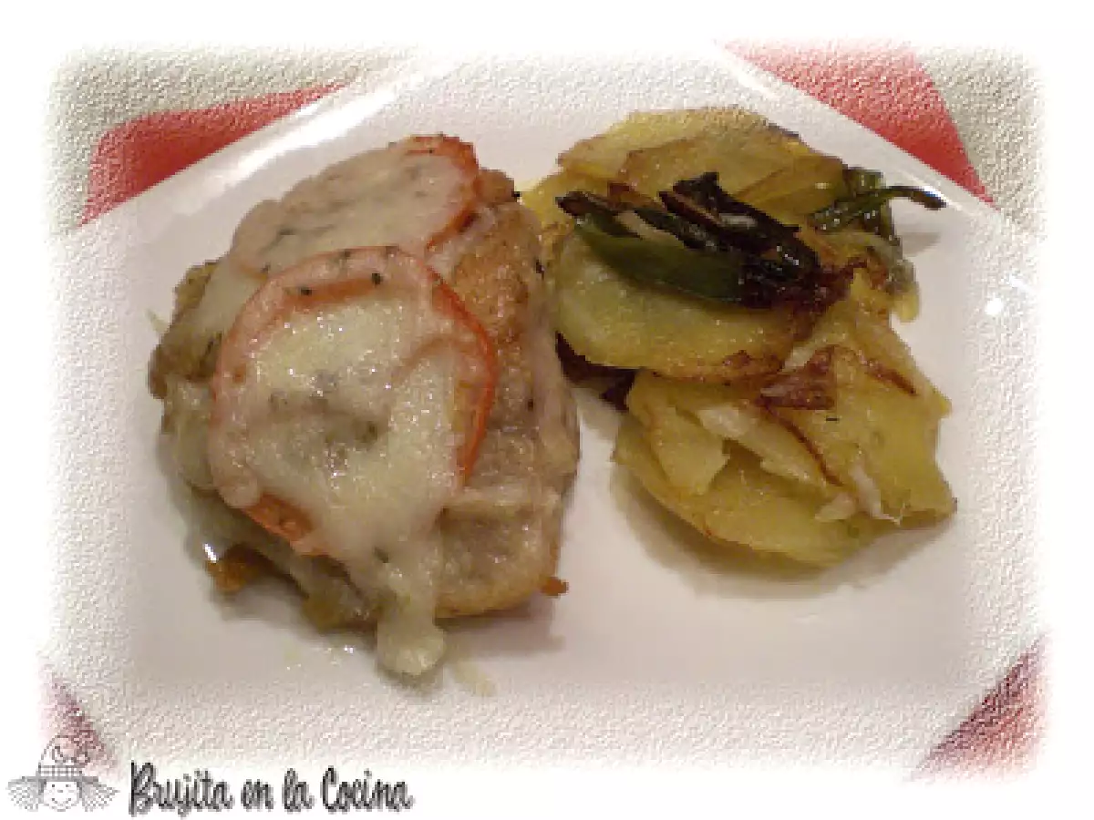 Perca gratinada en cama de patatas a lo pobre - foto 3