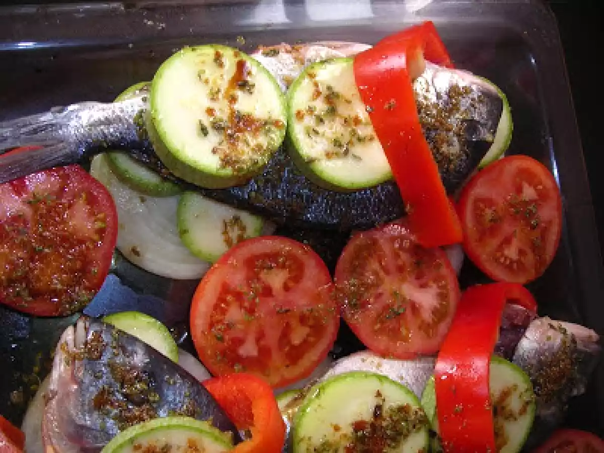 Pescado al horno con verduras - foto 4