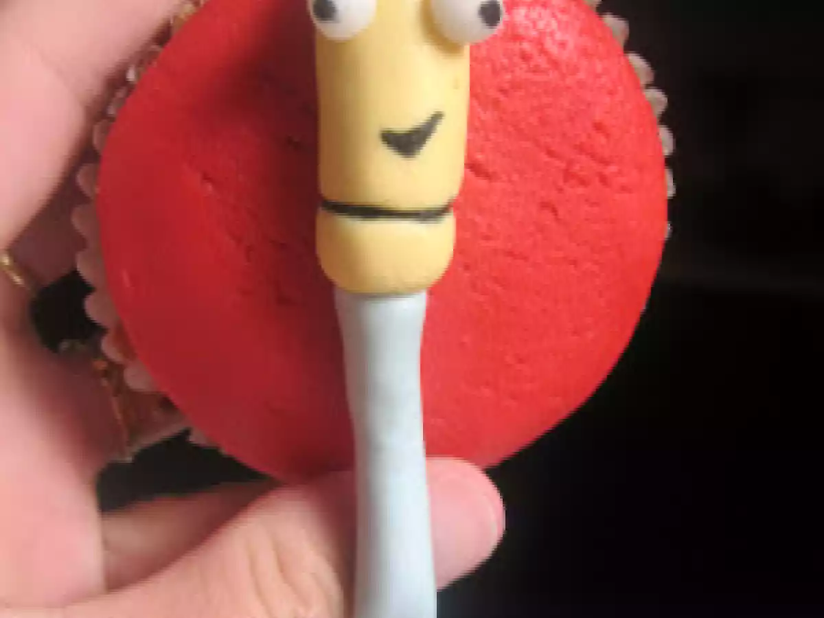 Pescado blanco en salsa de calabacín y cupcakes fondant para Álvaro - foto 5