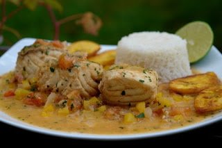 Receta de pescado encocado ecuatoriana
