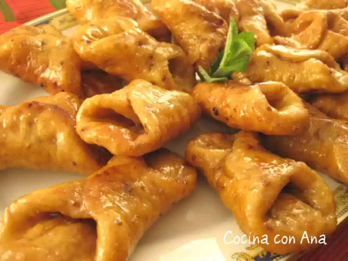 Pestiños con almíbar