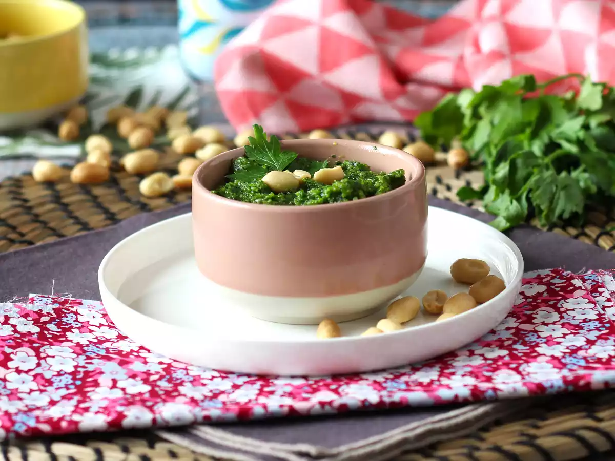 Pesto de perejil y cacahuetes - foto 3