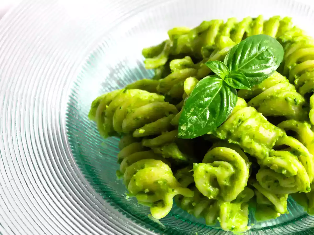 Pestocoli - La versión baja en calorías del pesto tradicional! !