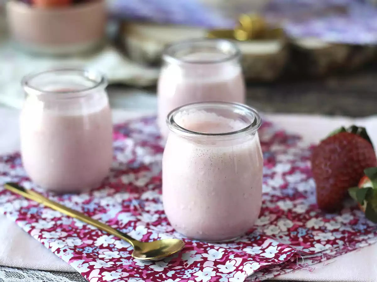 Petit Suisse saludable, cremoso y alto en proteína