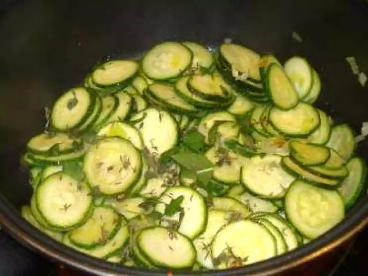 Pez espada al horno con calabacines a la menta