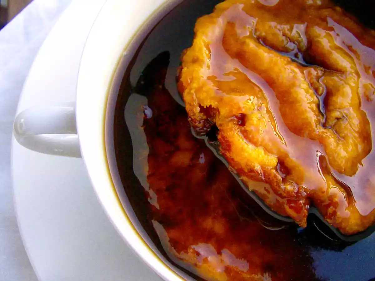 Picarones con chancaca