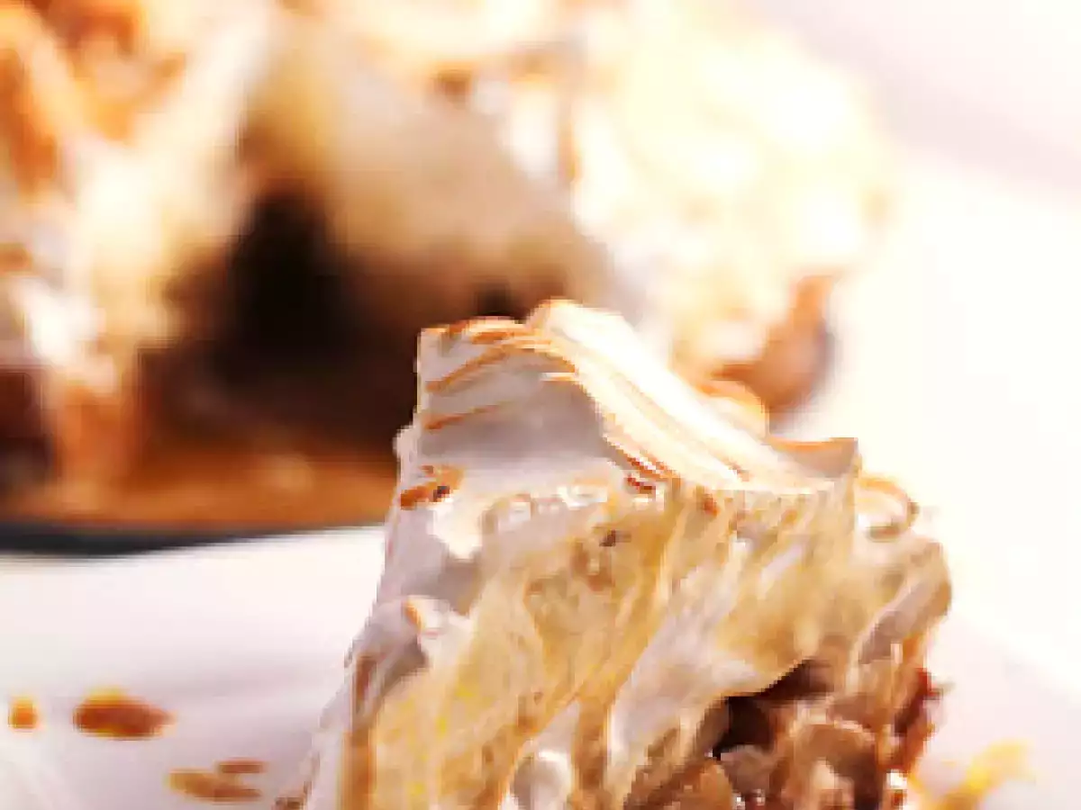 Pie de pera caramelizada y merengue suizo - foto 3