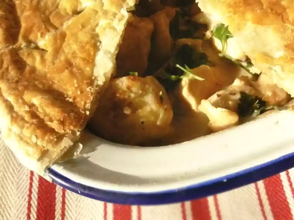 Pie de pollo y champiñones
