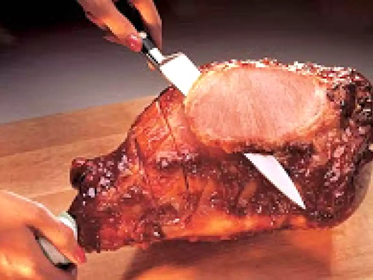 PIERNA DE CORDERO GLASEADA