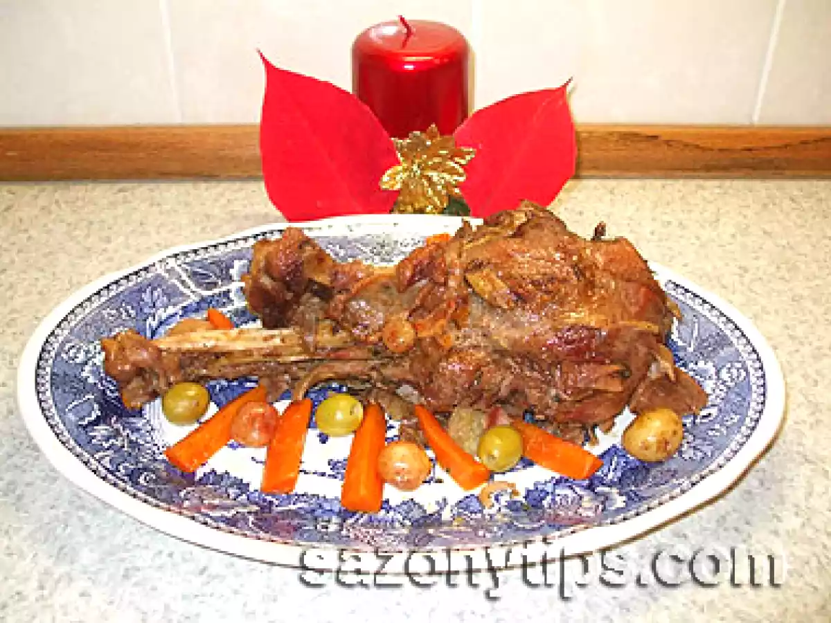 Piernas de pavo mechadas