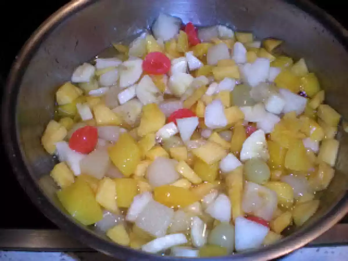 Pijama: flan casero, helado, nata montada y frutas en almíbar - foto 6