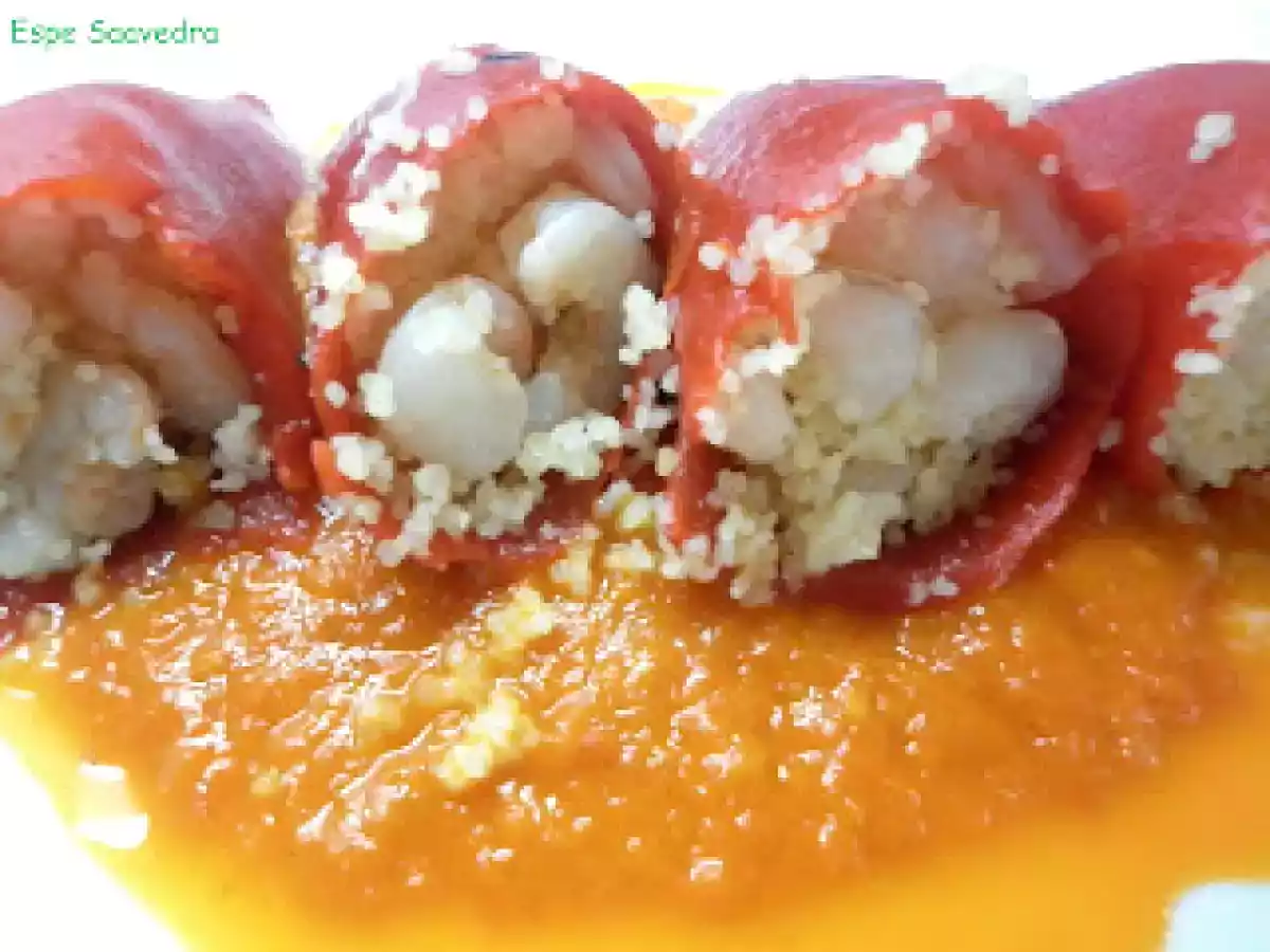Pimientos de piquillo rellenos de cuscus y gambas al ajillo - foto 2