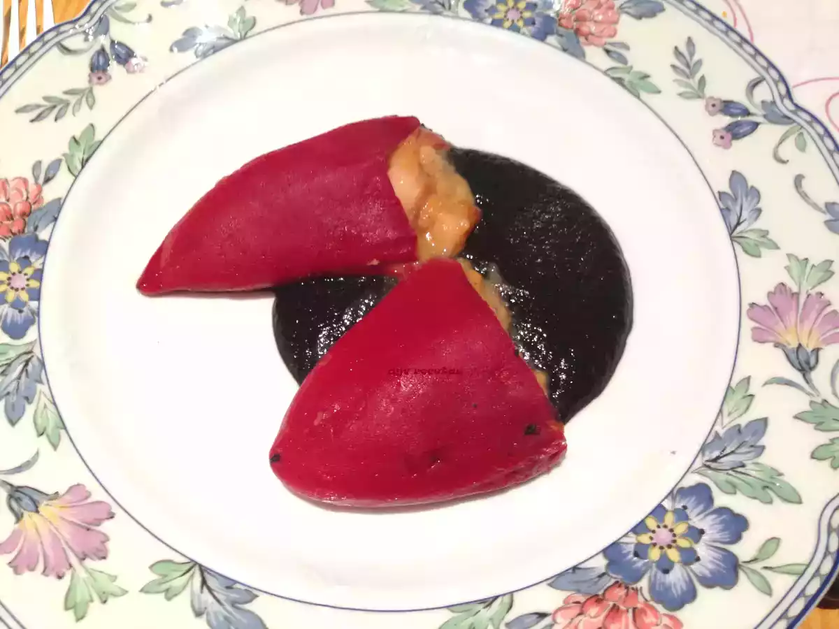 PIMIENTOS DEL PIQUILLO CON CALAMARES EN SU TINTA - foto 2