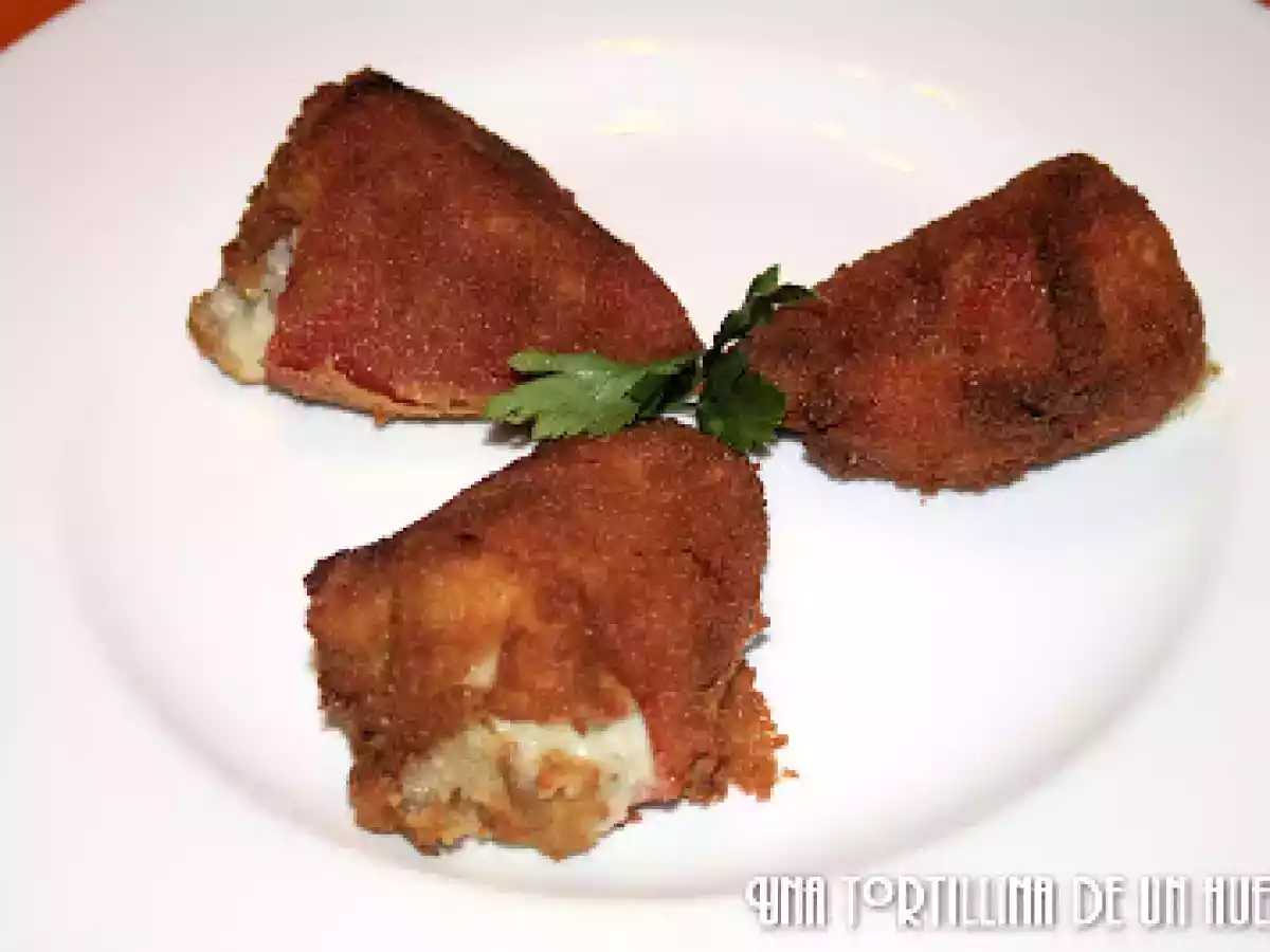 Pimientos del piquillo rellenos de carne rebozados - foto 2
