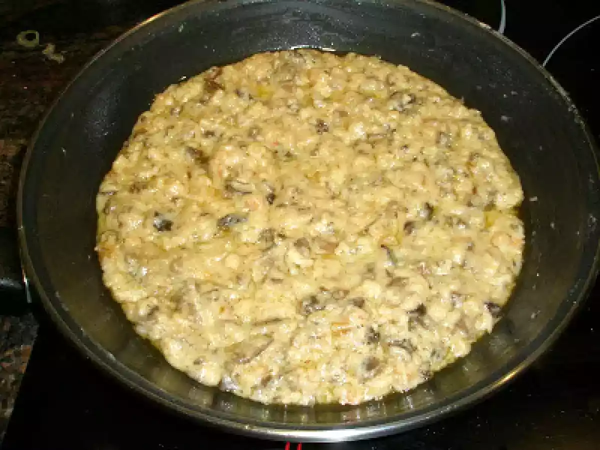 PIMIENTOS DEL PIQUILLO RELLENOS DE GAMBAS Y SETAS - foto 3