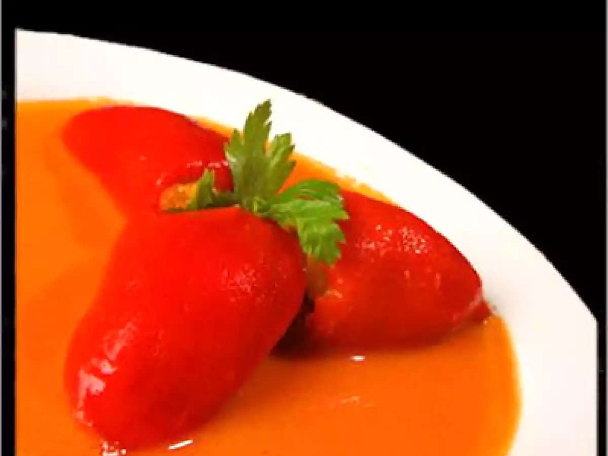 Pimientos del Piquillo Rellenos de Langostinos