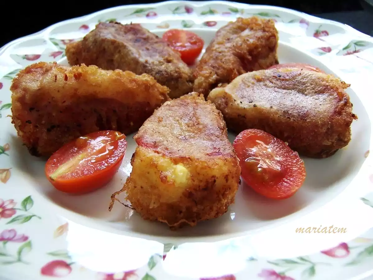 Pimientos del piquillo rellenos y fritos