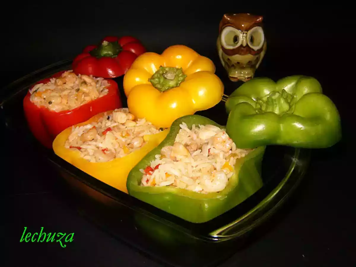 Pimientos morrones rellenos de arroz, gambas y bacalao - foto 2
