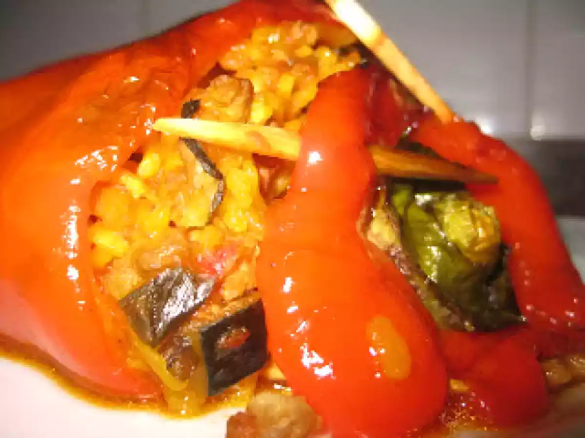 Pimientos rellenos de arroz y carne picada - foto 2