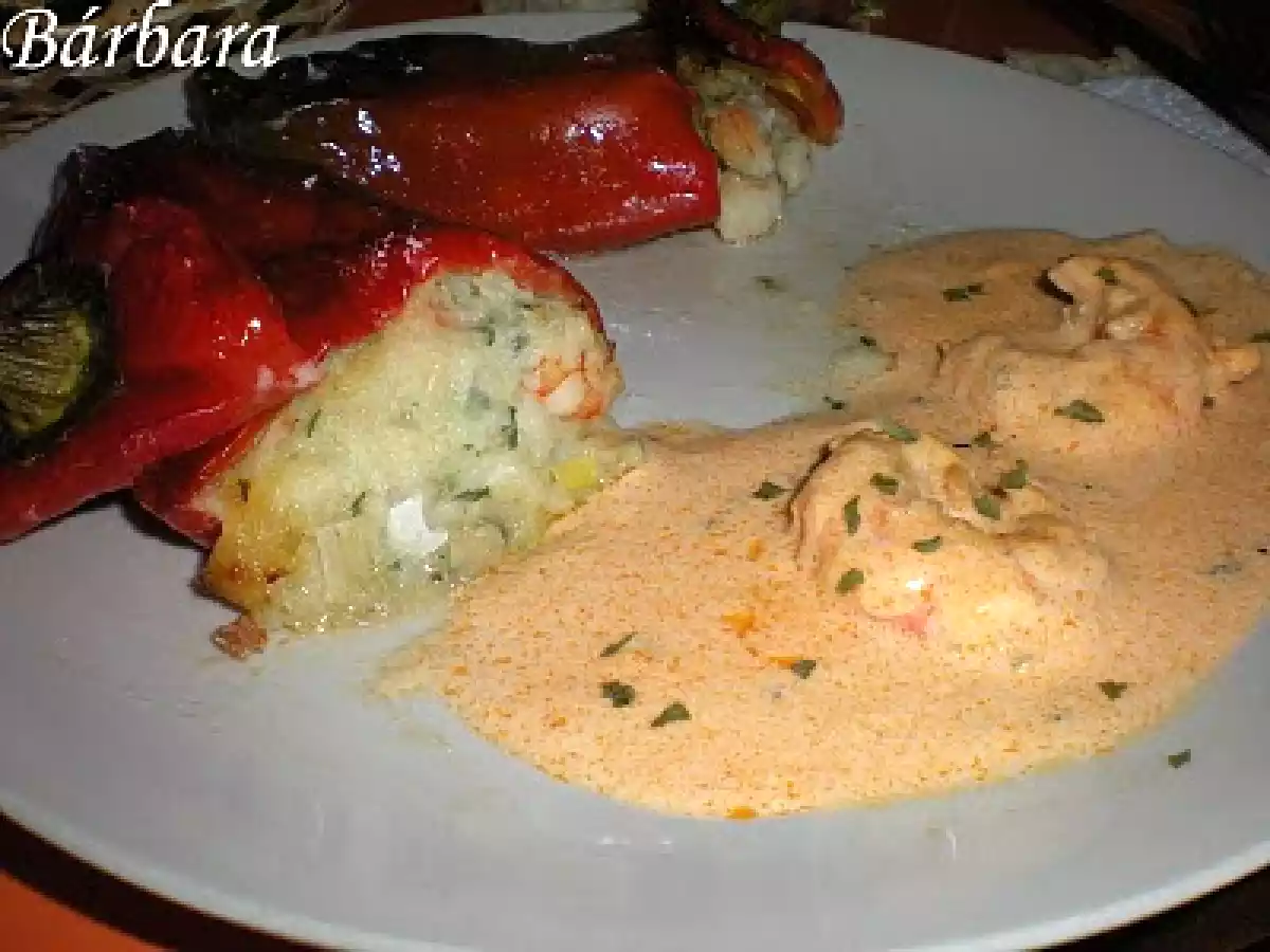 PIMIENTOS RELLENOS DE MERLUZA Y GAMBAS