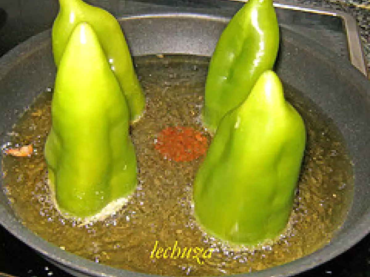 Pimientos verdes de arnoia rellenos - foto 5