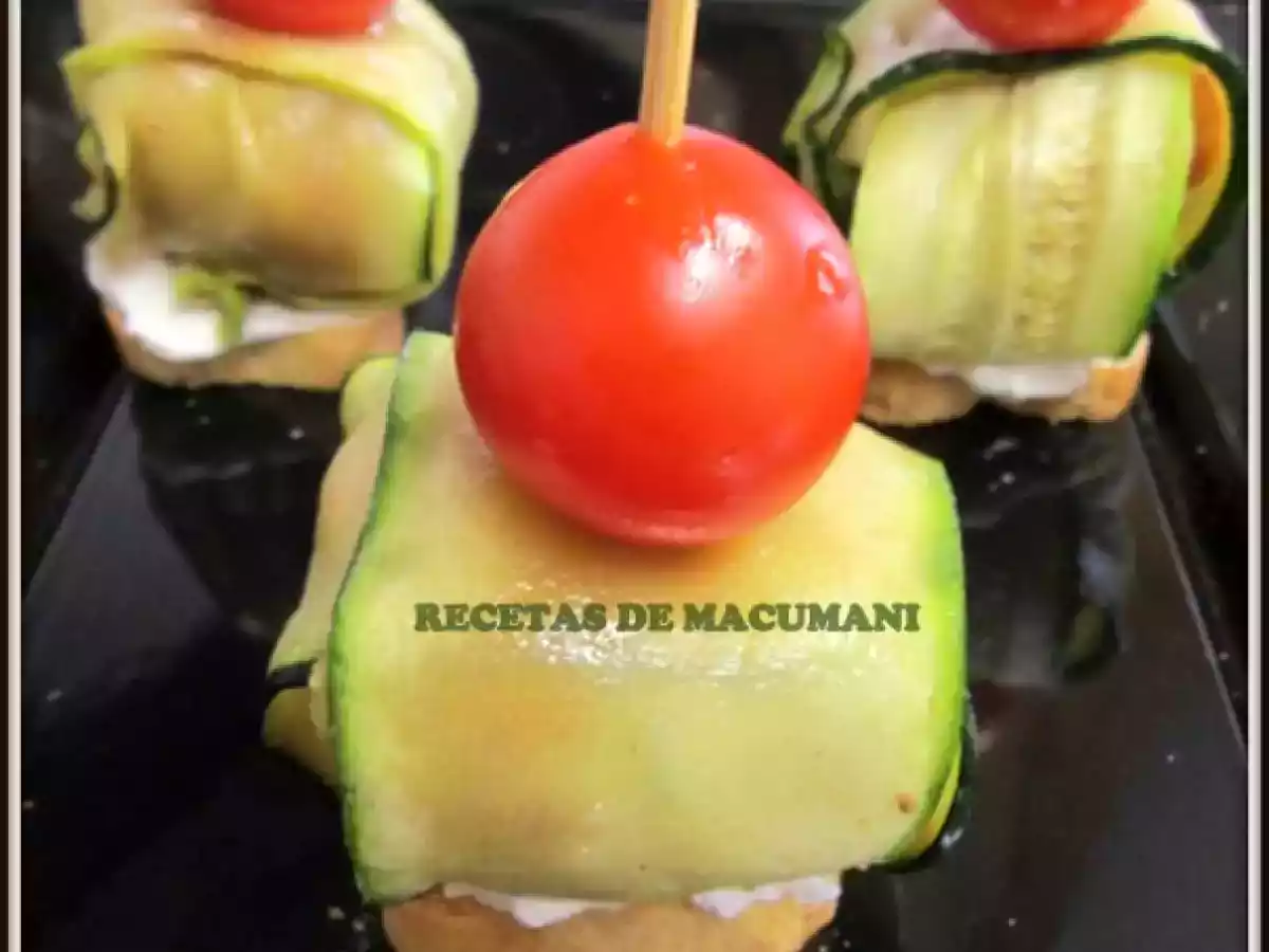 PINCHO DE ALBONDIGAS DE SETAS