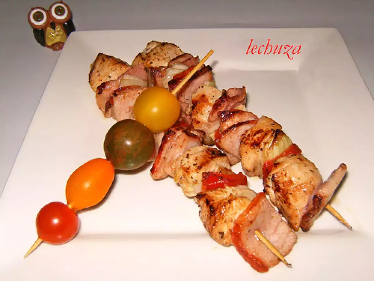 Pinchos (brochetas) de pollo y lomo adobado - foto 4