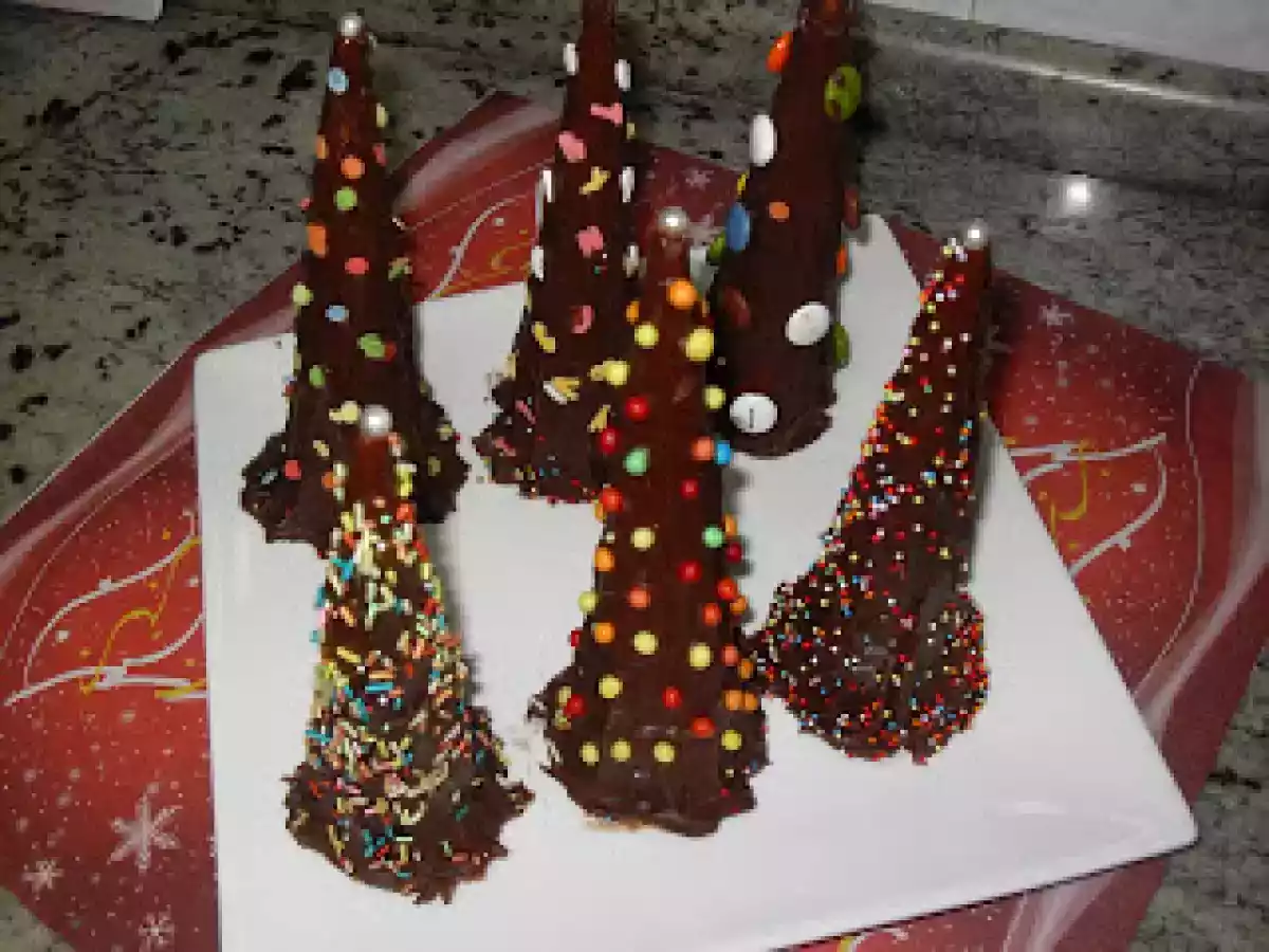 PINOS DE CHOCOLATE