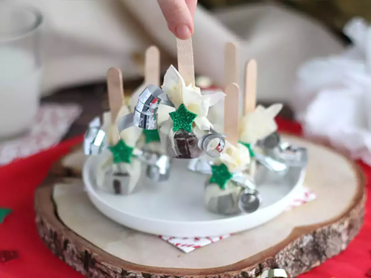 Piruletas de chocolate: chocolate negro + caramelos de toffe - foto 2