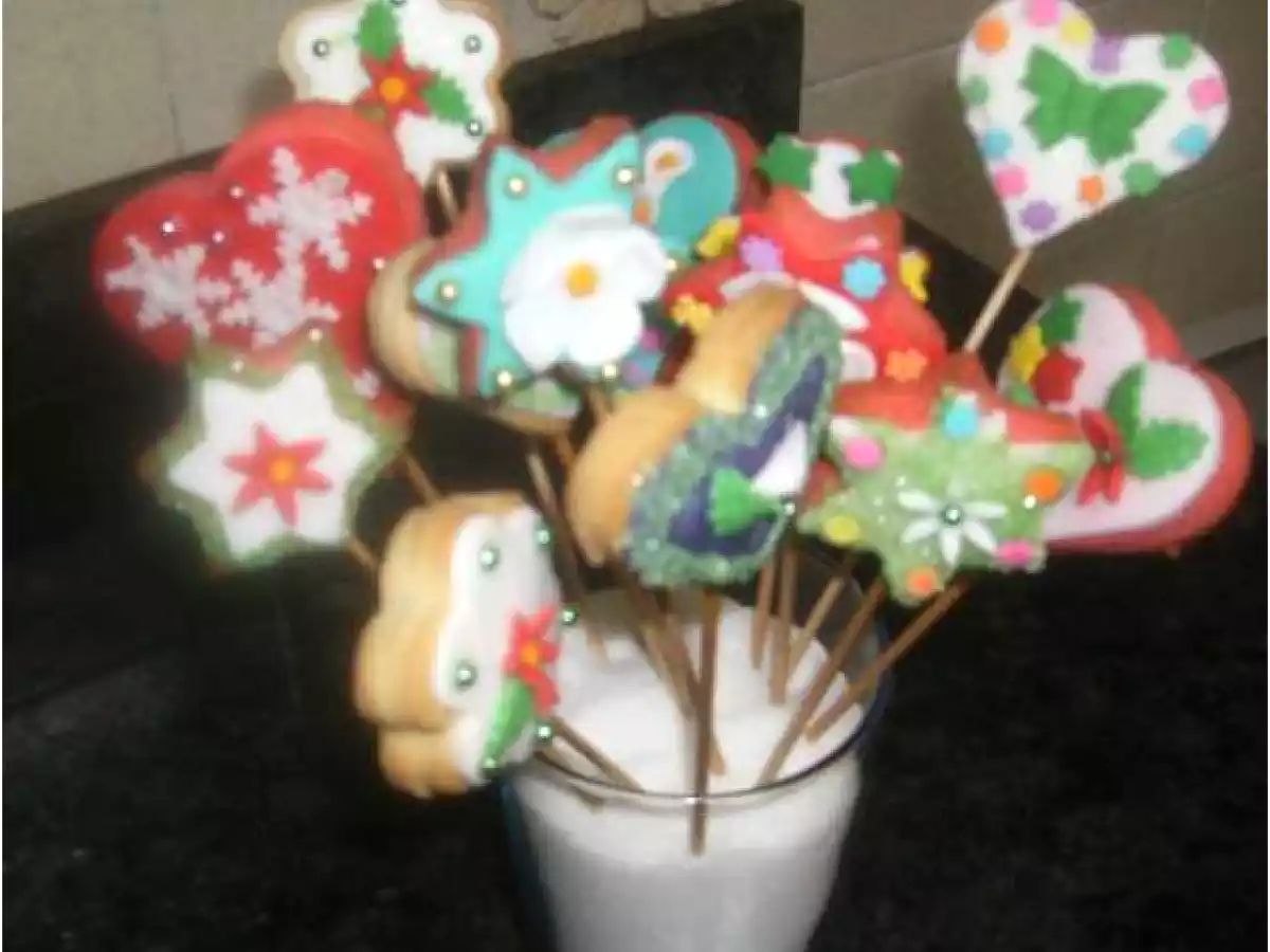 PIRULETAS DE GALLETAS