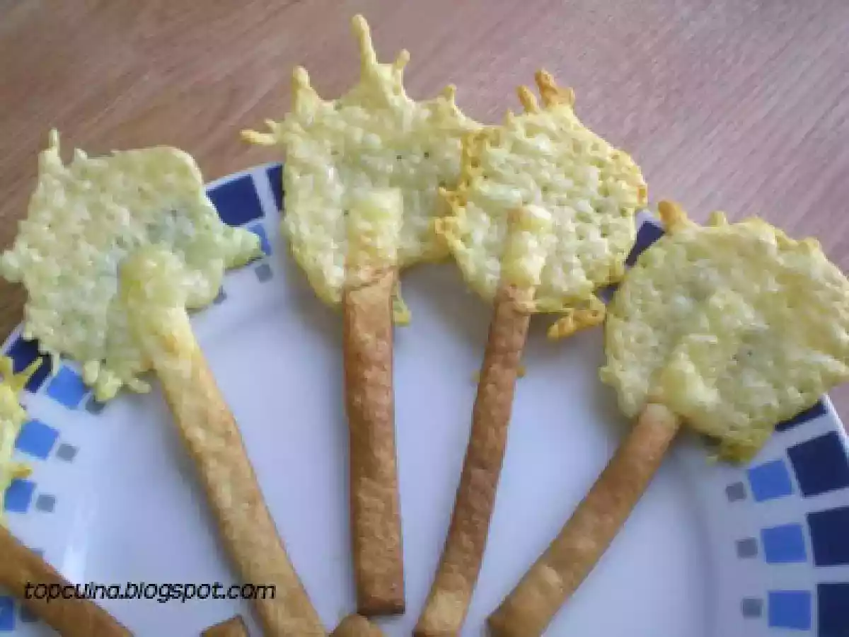 PIRULETAS DE QUESO EMMENTAL. - foto 2