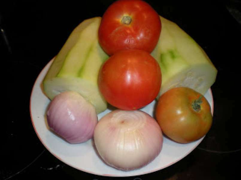 Pisto de calabacin con cebolla y tomate - foto 5