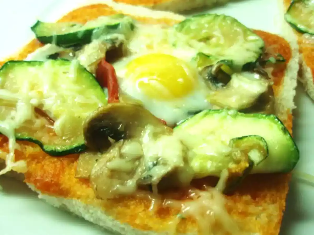 Pizza amb pa de motlle / Pizza con pan de molde