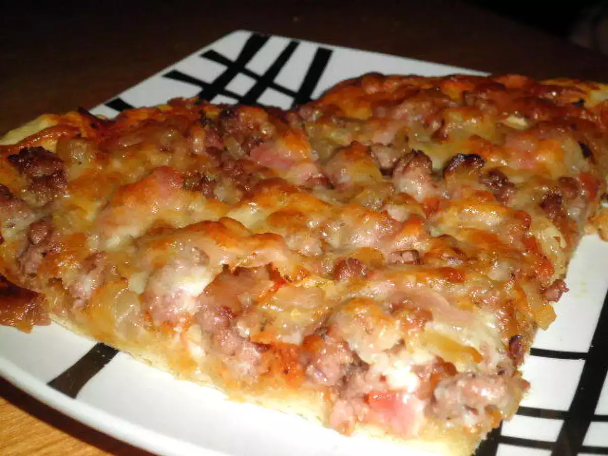 PIZZA BOLOÑESA - foto 3