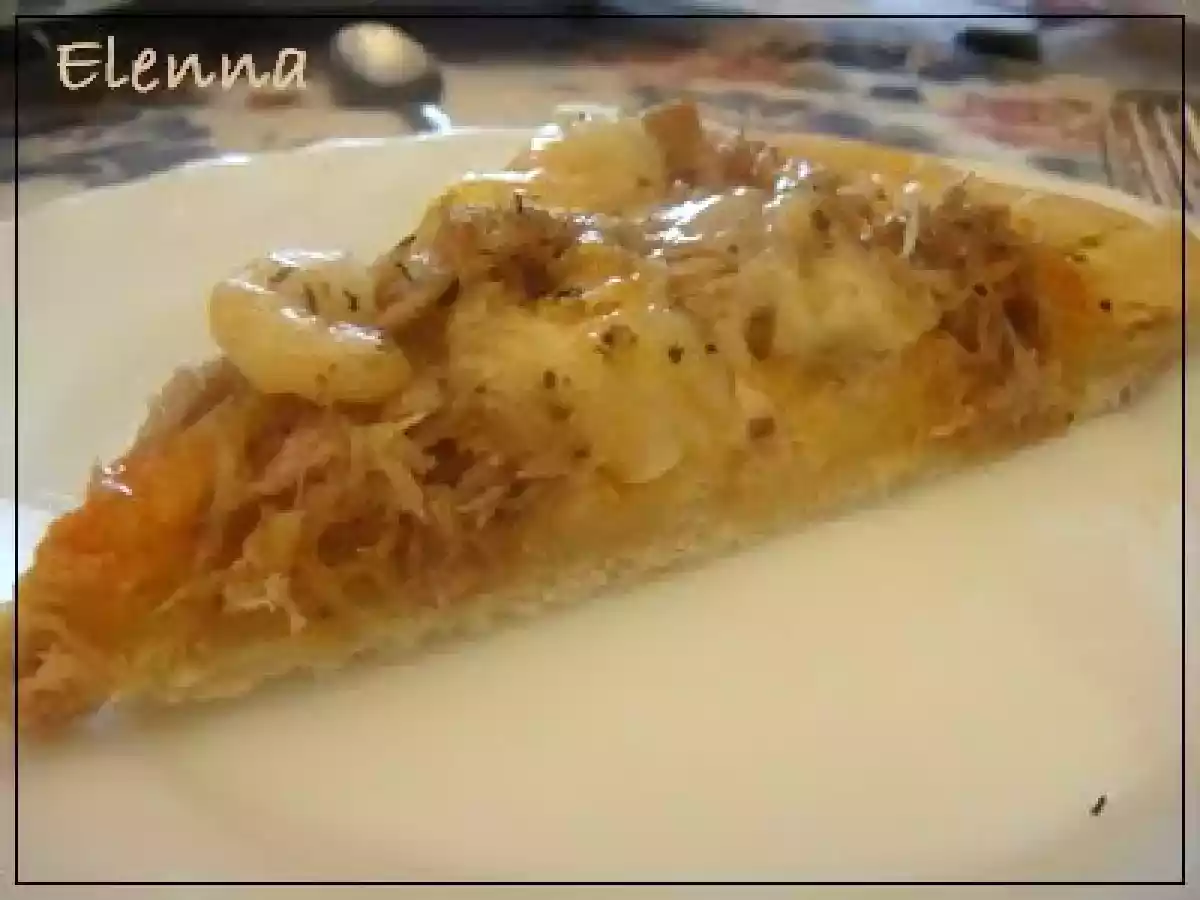 Pizza de atún y gambas - foto 3