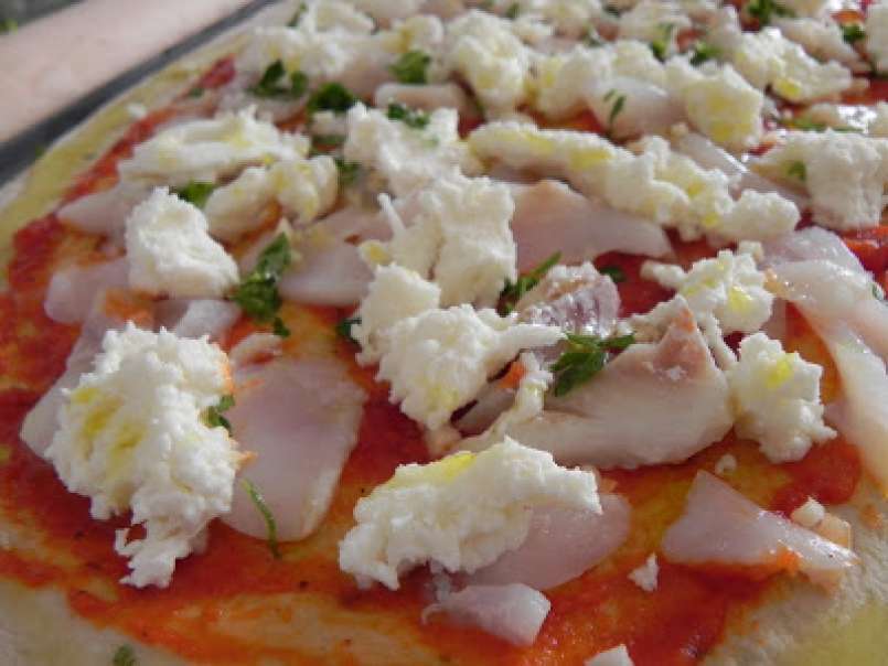 Pizza de bacalao - foto 2
