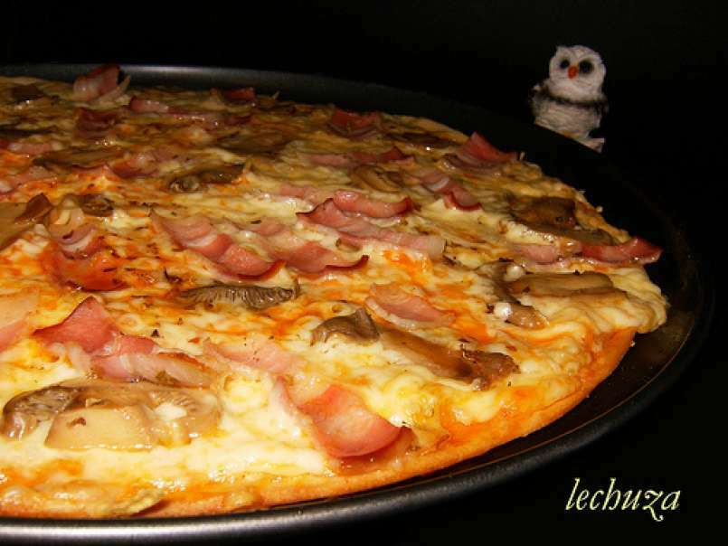 Pizza de bacon y champiñones - foto 7